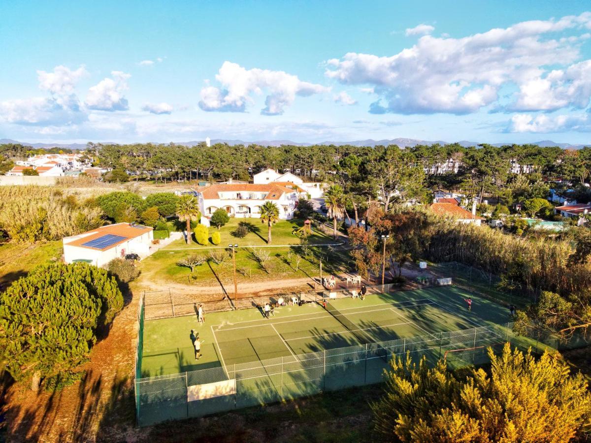 Quinta Do Moinho De Vento - Racket & Country Club - Duna Parque Group Vila Nova de Milfontes Exterior photo